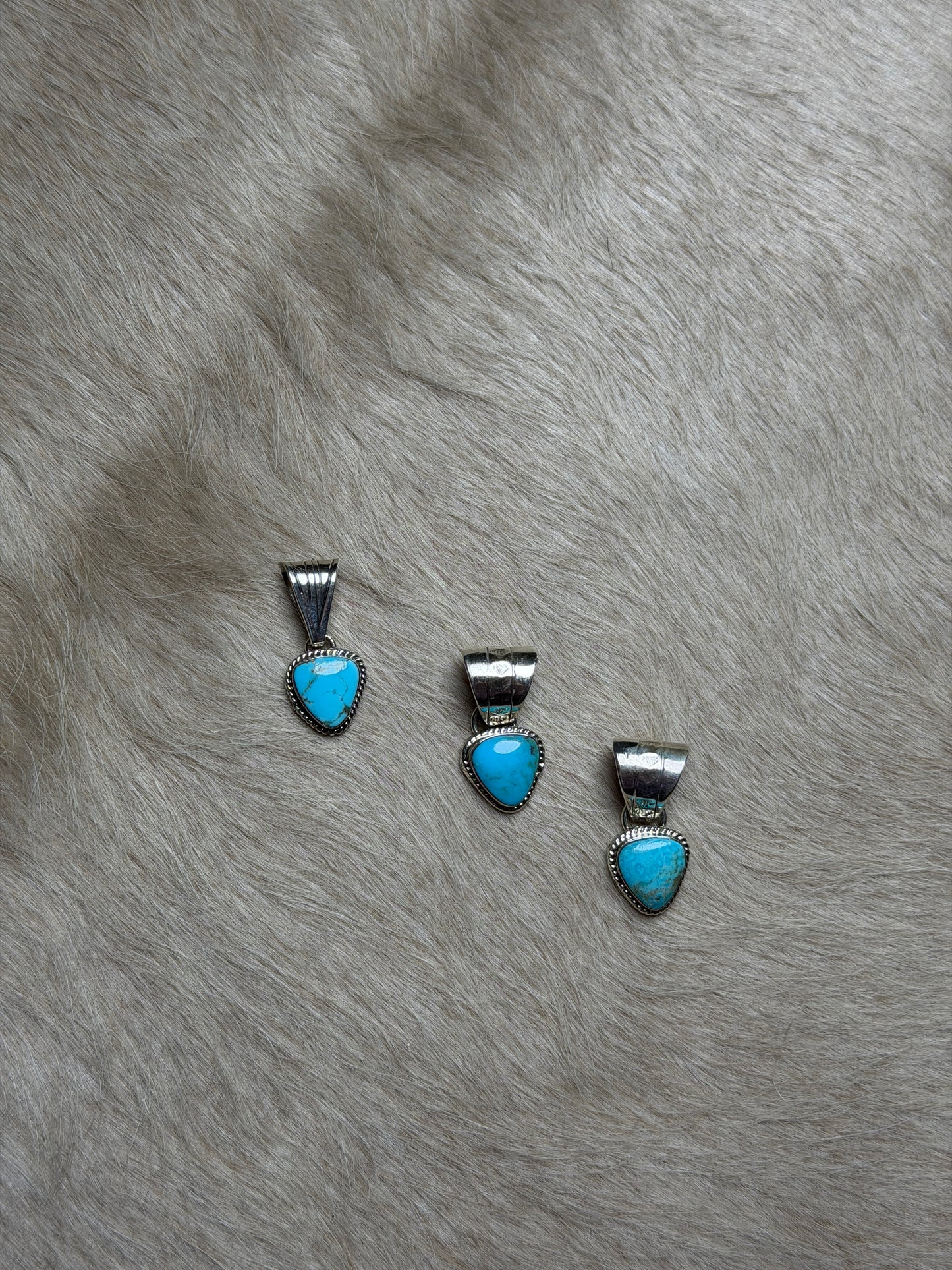 Kingman Turquoise Danity Pendant