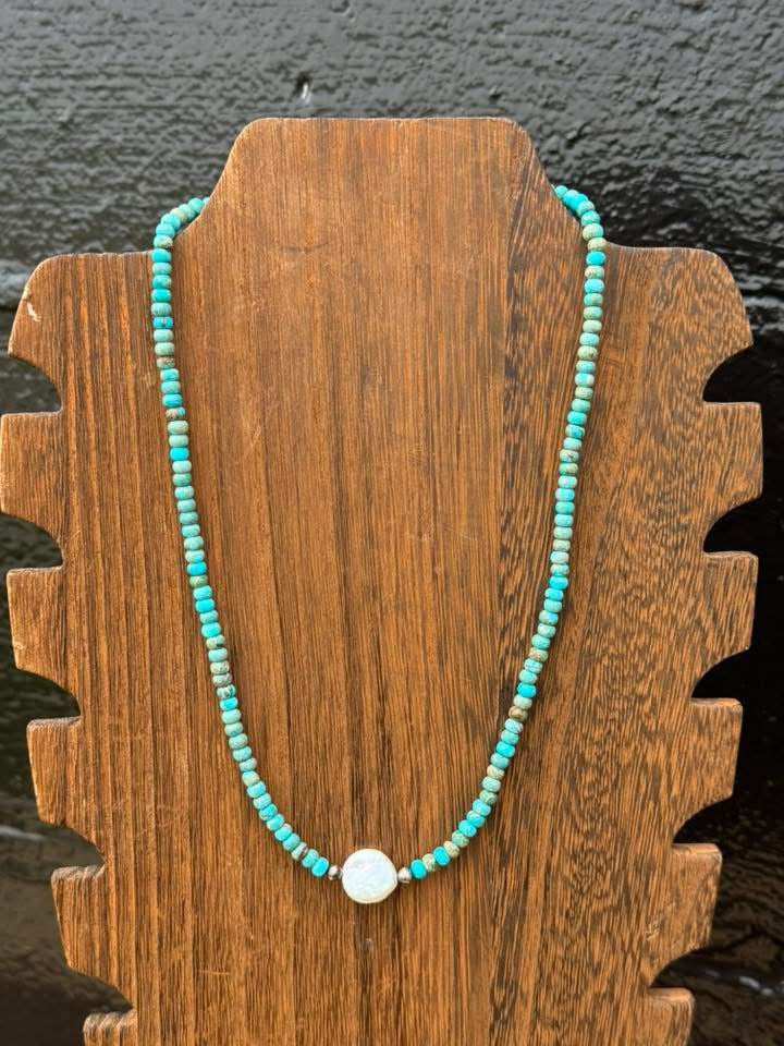 18” Turquoise & Pearl