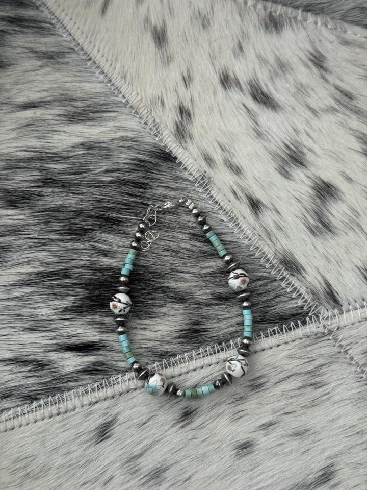7.5-9" 4mm Pearls, 5mm Saucers w/ Turquoise & Floral China Bracelet