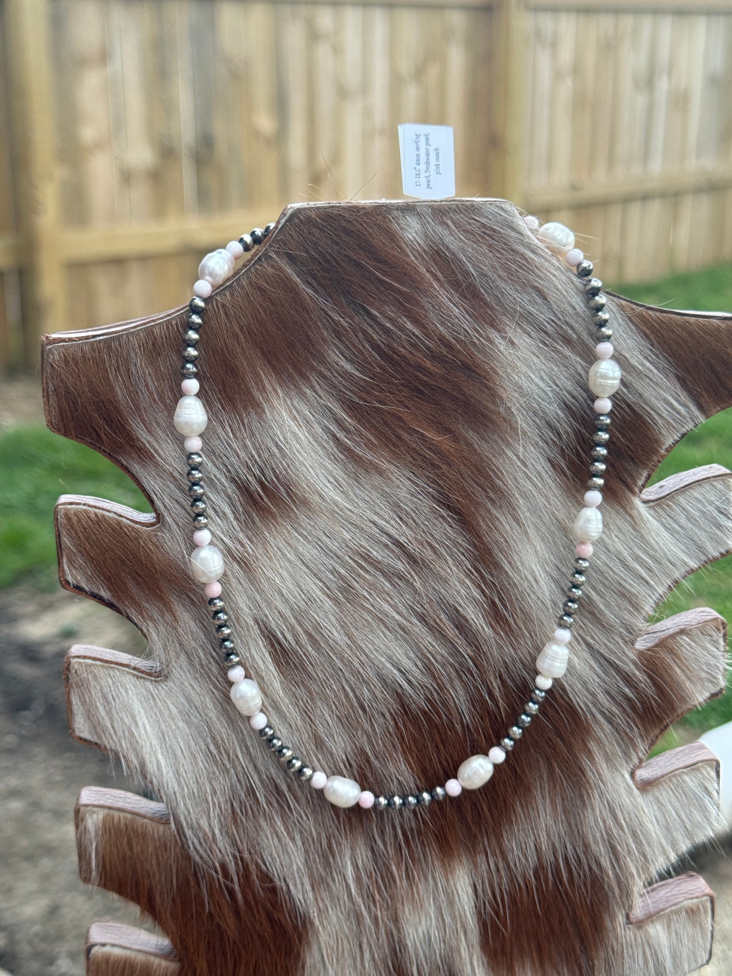 17-18.5” Freshwater, Pink conch, Pearl