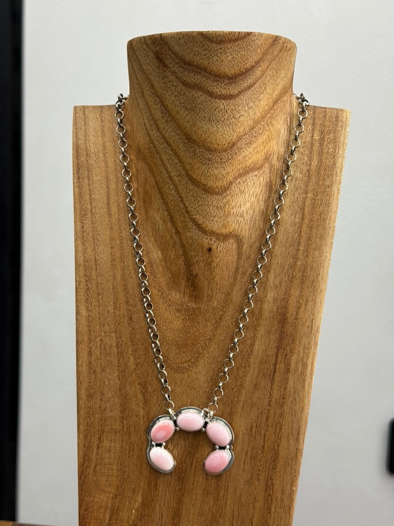 20" Pink Conch Naja