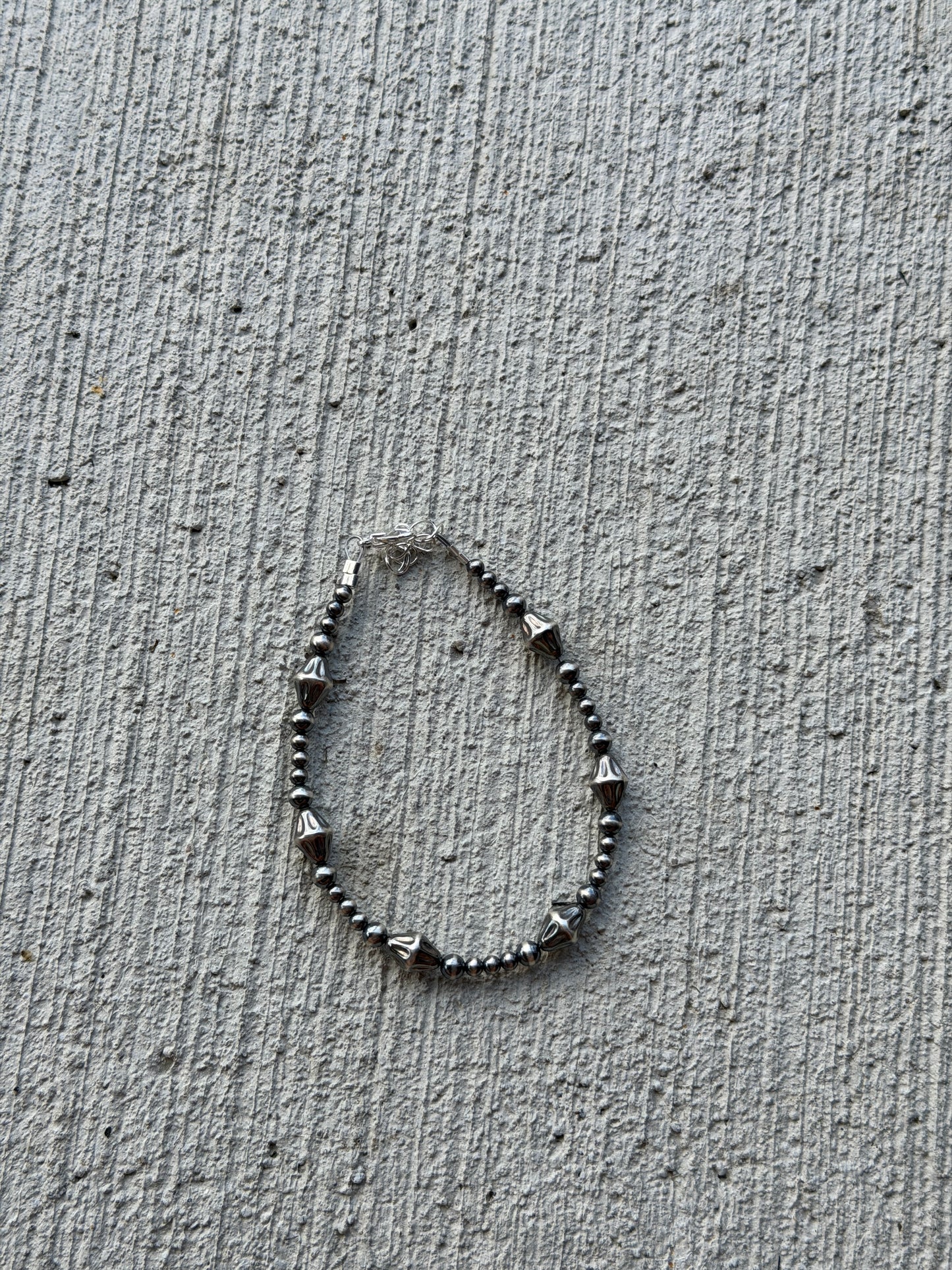 7-8" Pearl & Corrugated Torpedo