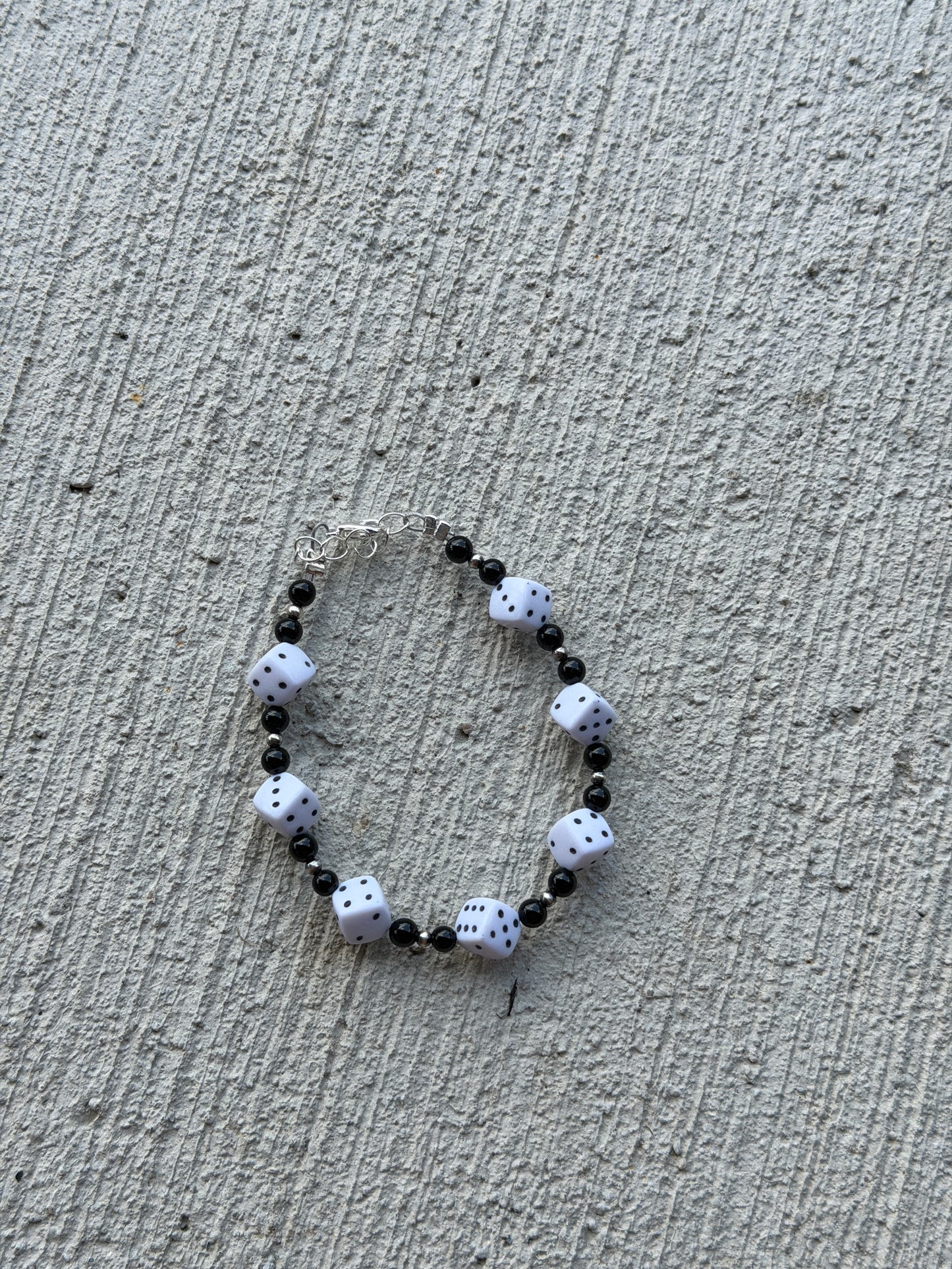 7-8" Onyx & Dice