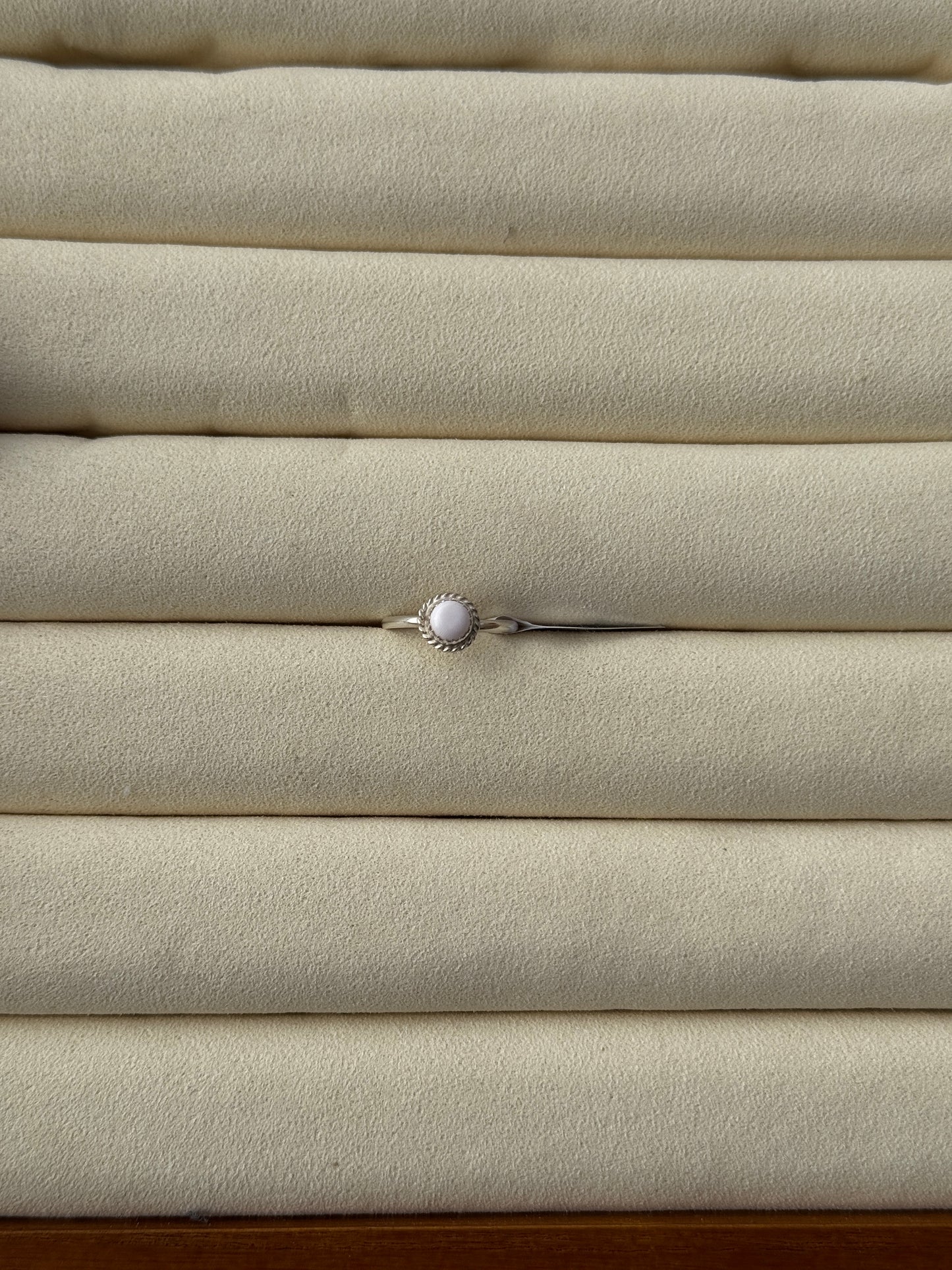 Pink Conch Dainty Ring