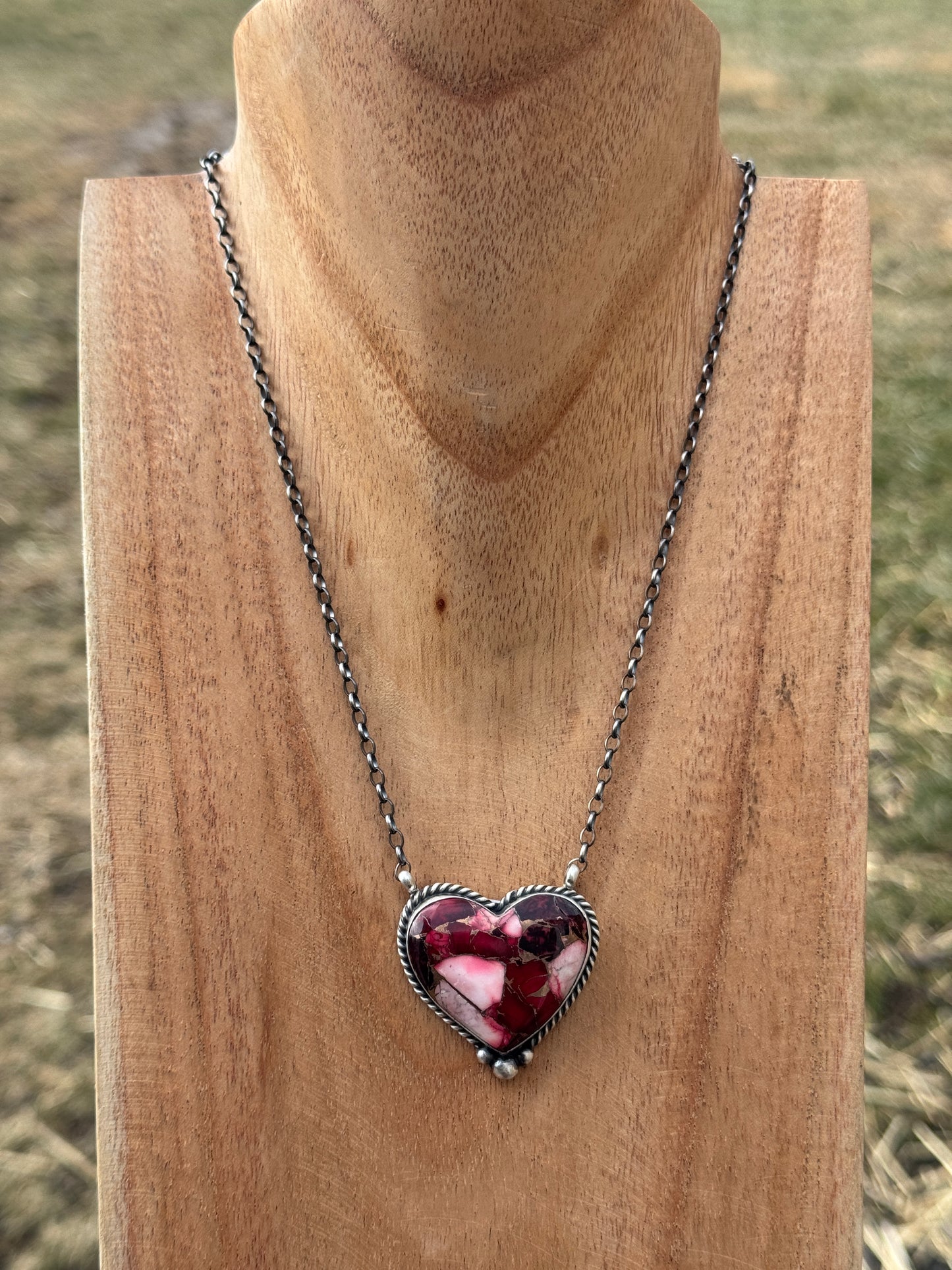 18" Dahlia Rose Heart Necklace