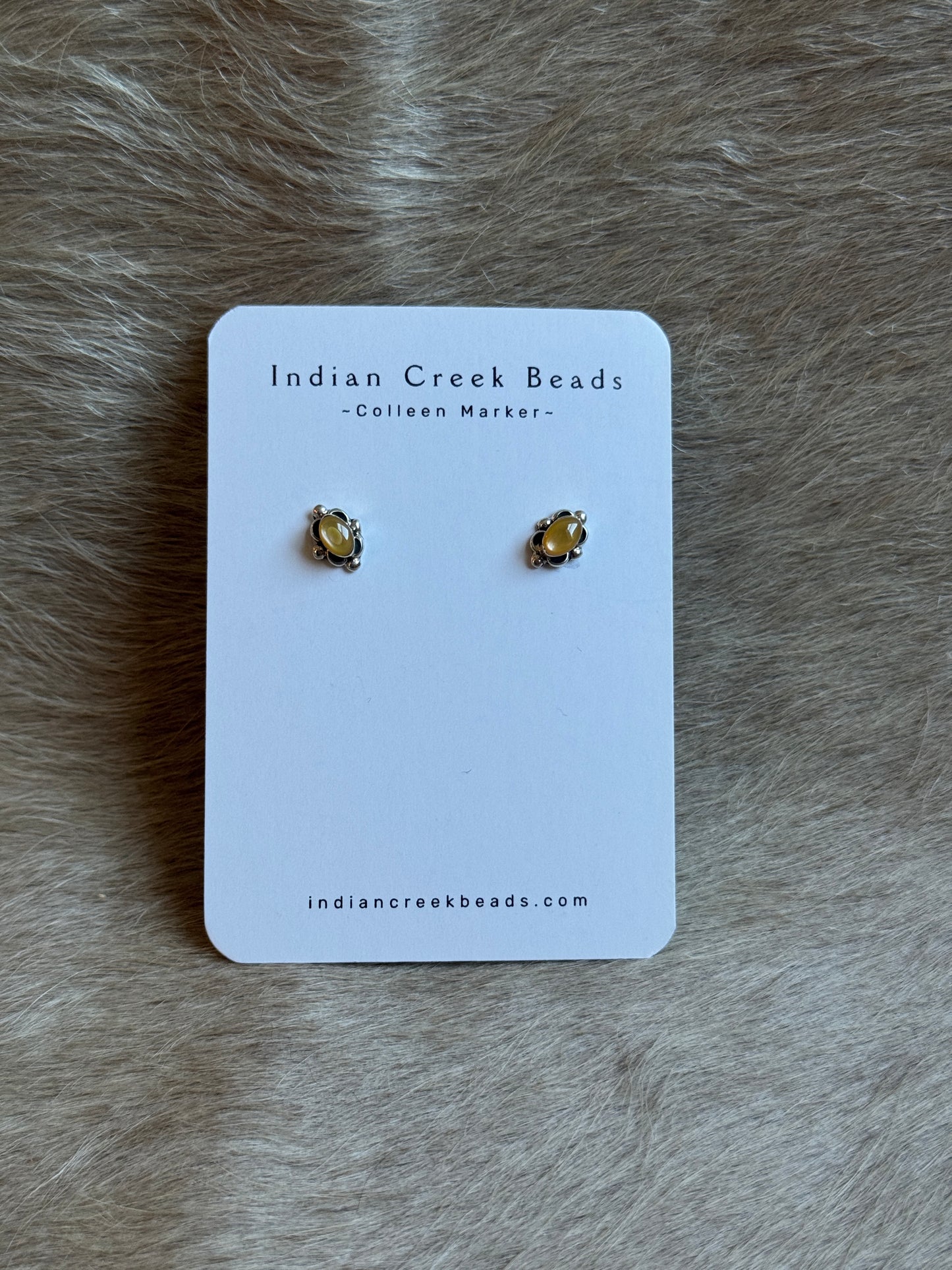 Mother of Pearl Oval Studs