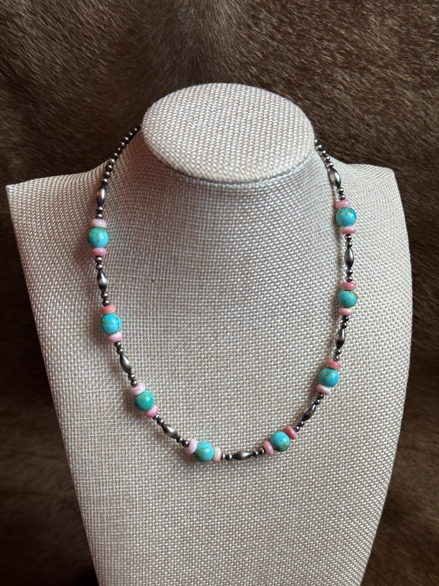 15.5-17" Pink Conch & Turquoise