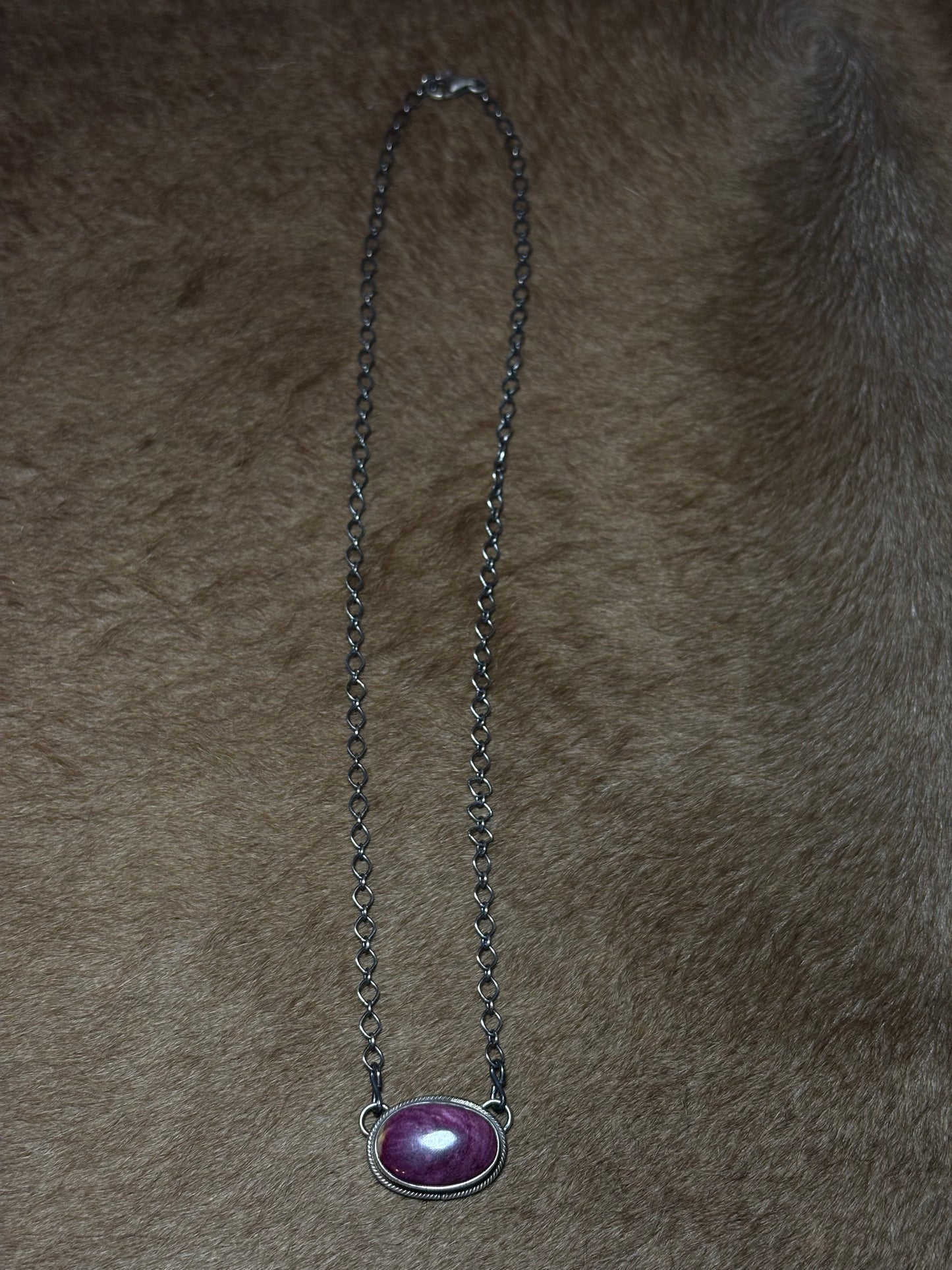 18" Purple Spiny Bar Necklace