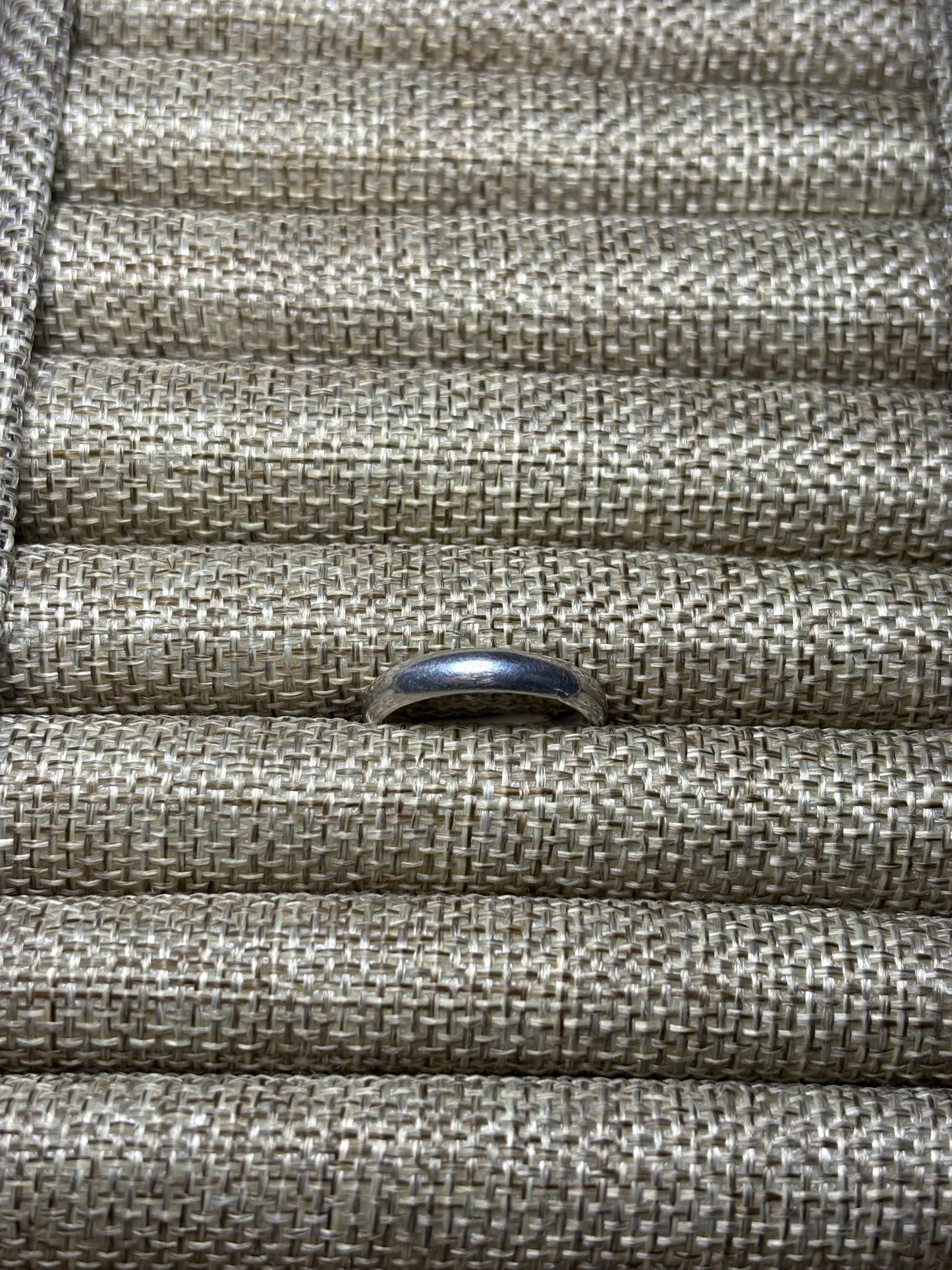 Sz 8.25 Sterling Band Ring