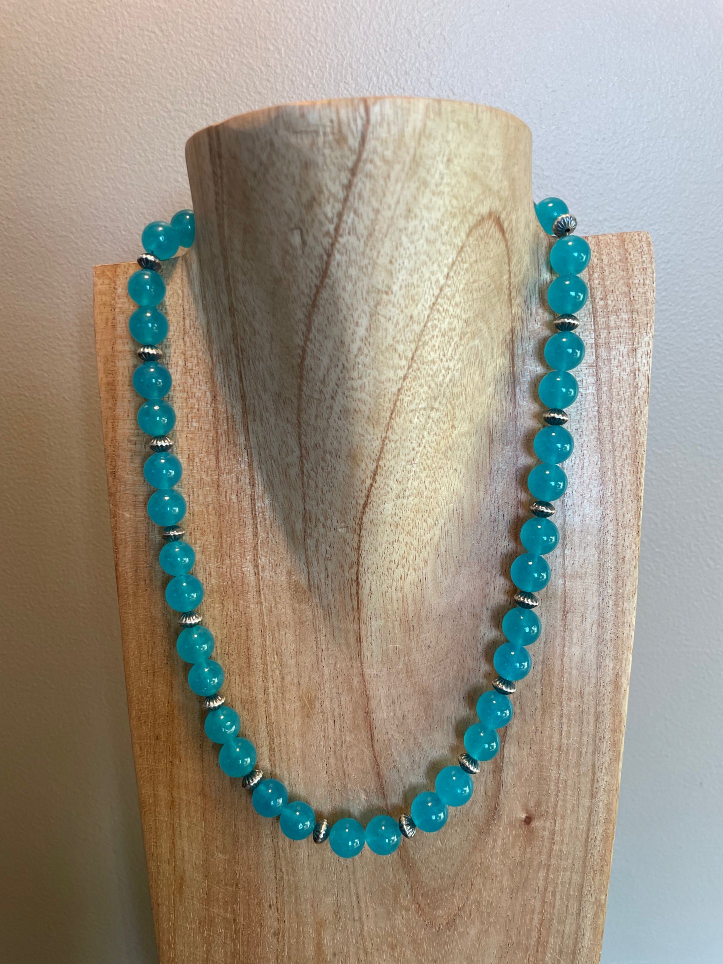 20-21.5 Amazonite w/ 8mm Corrugated Saucer Necklace