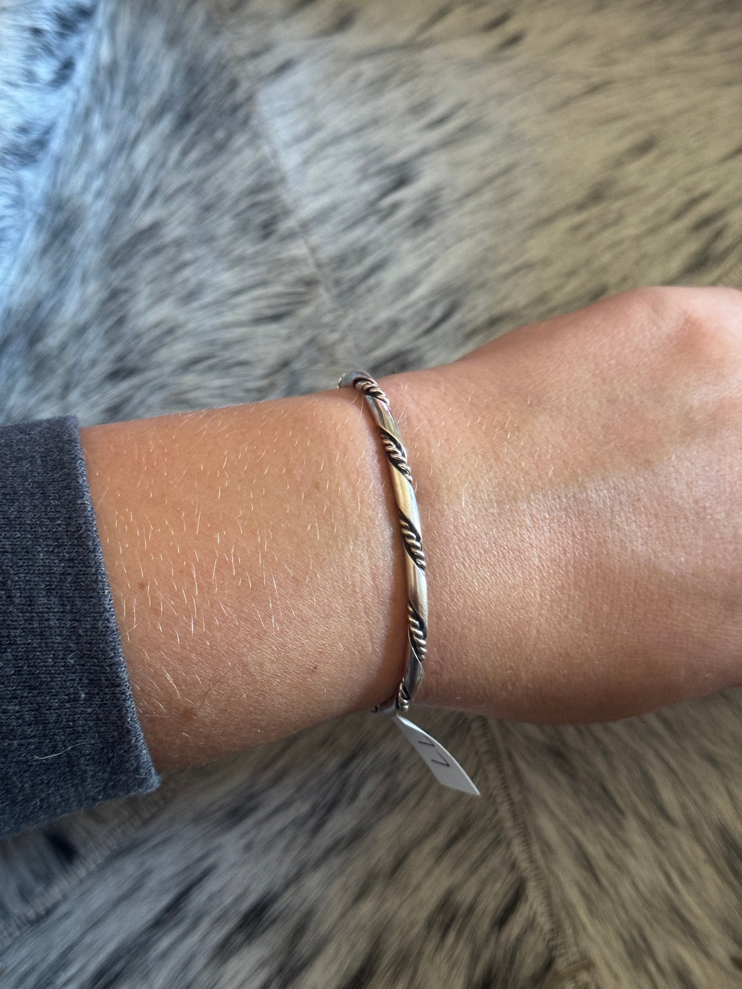 Plain/Wire Stacker Cuff