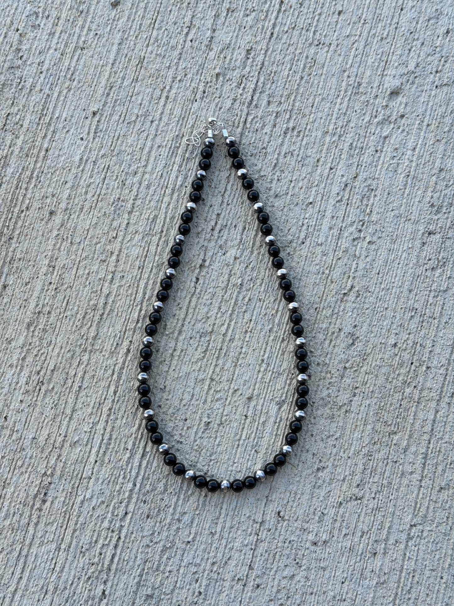 16.5-18" Black Onyx