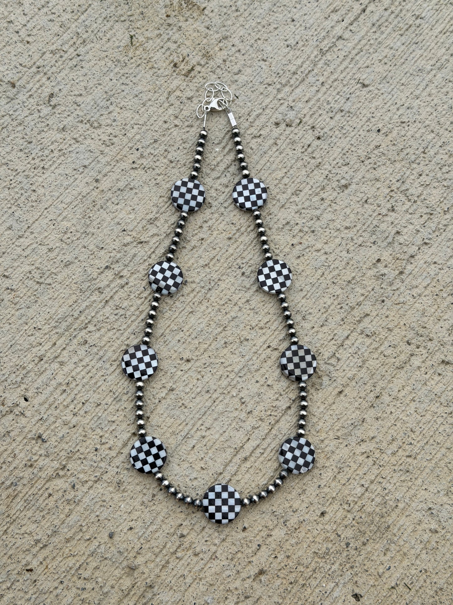 15.5-17" Pearl & Checkered