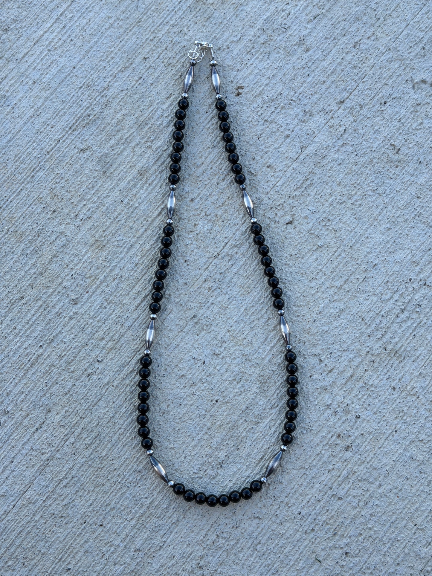 21.5-23" Black Onyx
