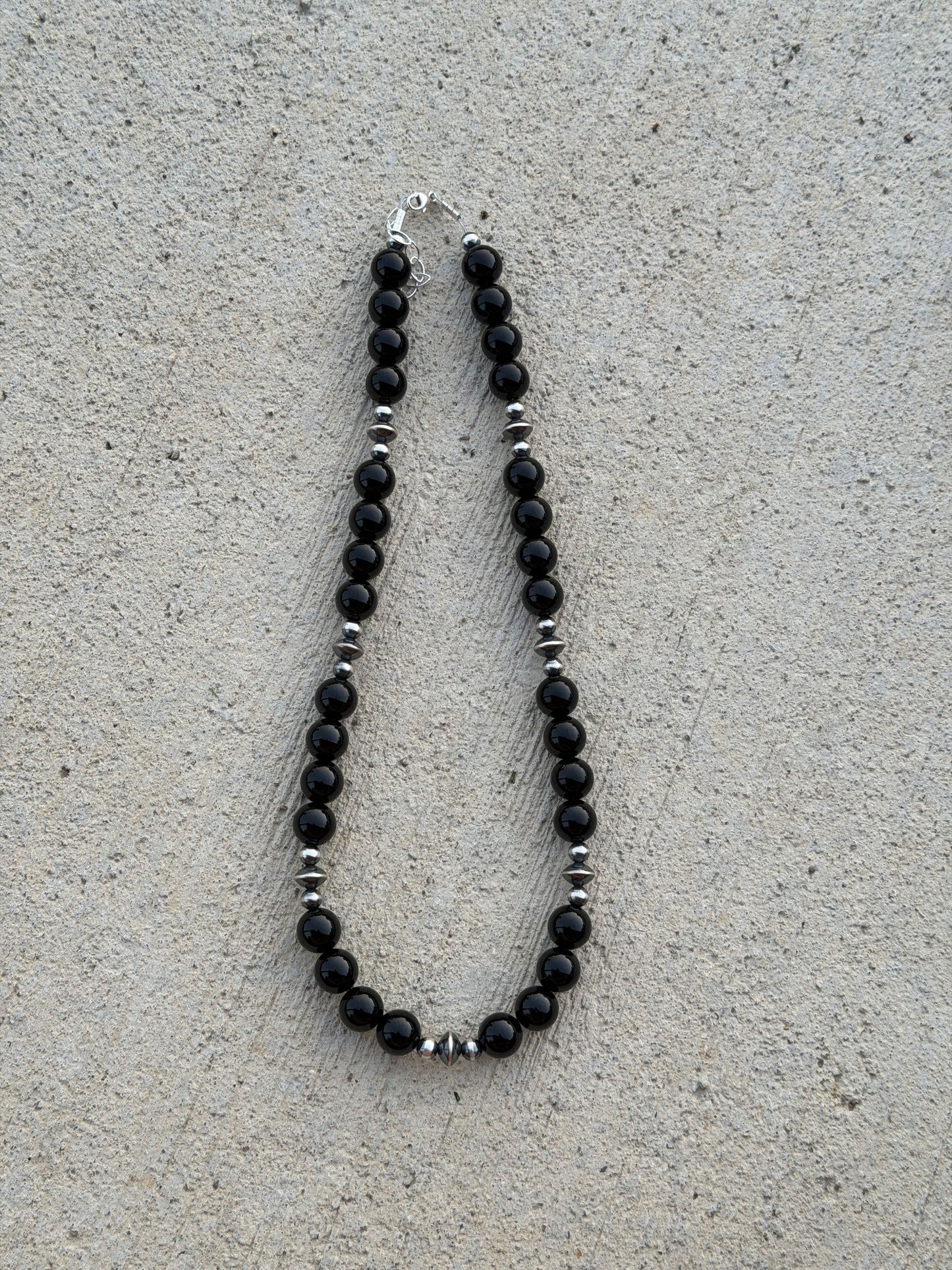 18.5-20" Black Onyx
