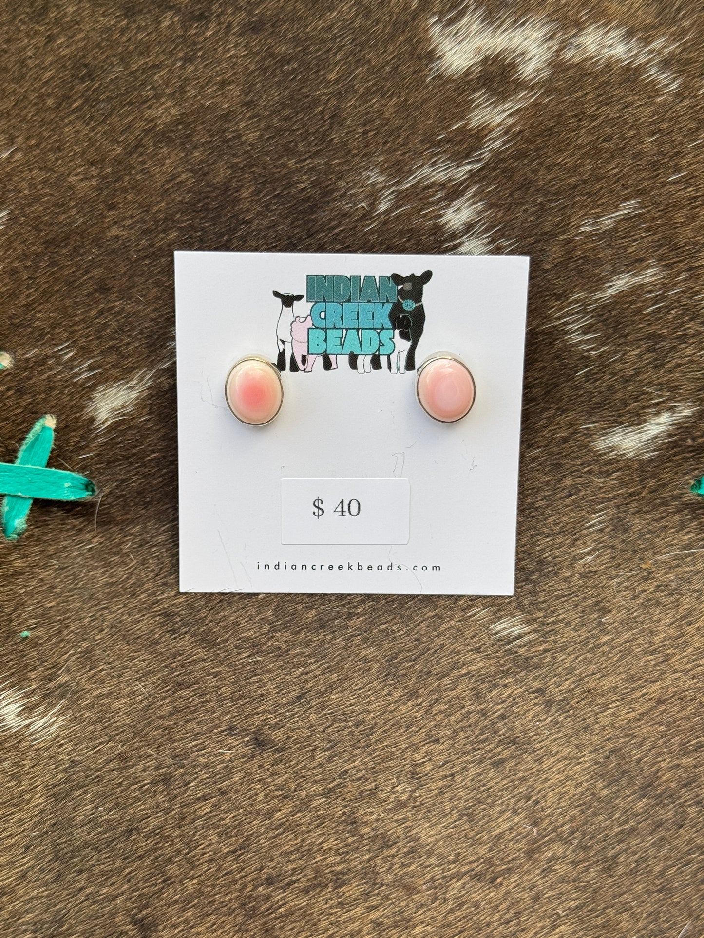 Pink Conch Simple Earrings