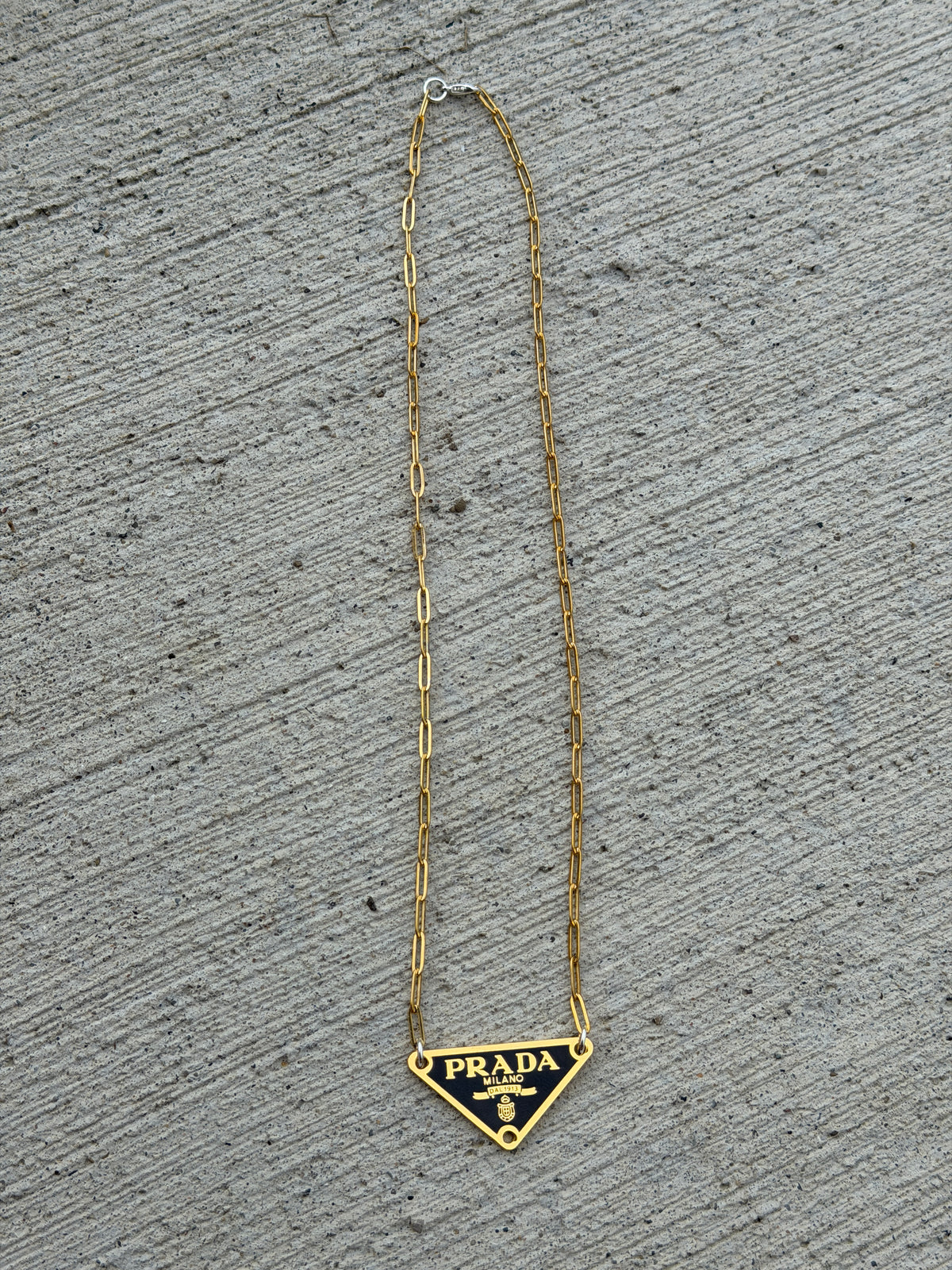 18” Black Designer Gold Plated