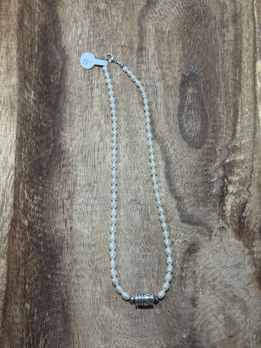 18” Freshwater Pearl & Barrel Brad