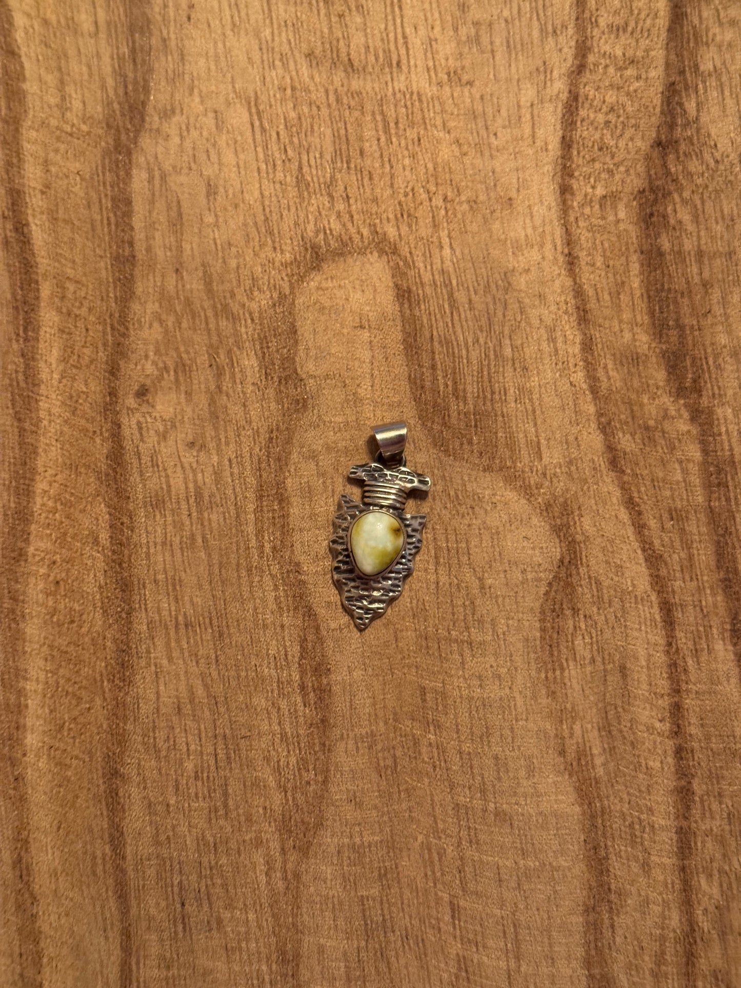 Palomino Arrow Pendant