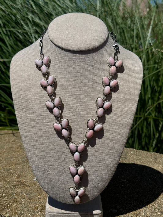 27" Pink Conch Lariat