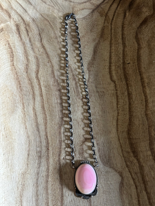 20" Pink Conch Necklace
