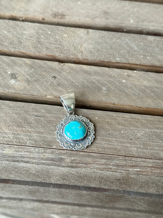 Kingman Detail Pendant