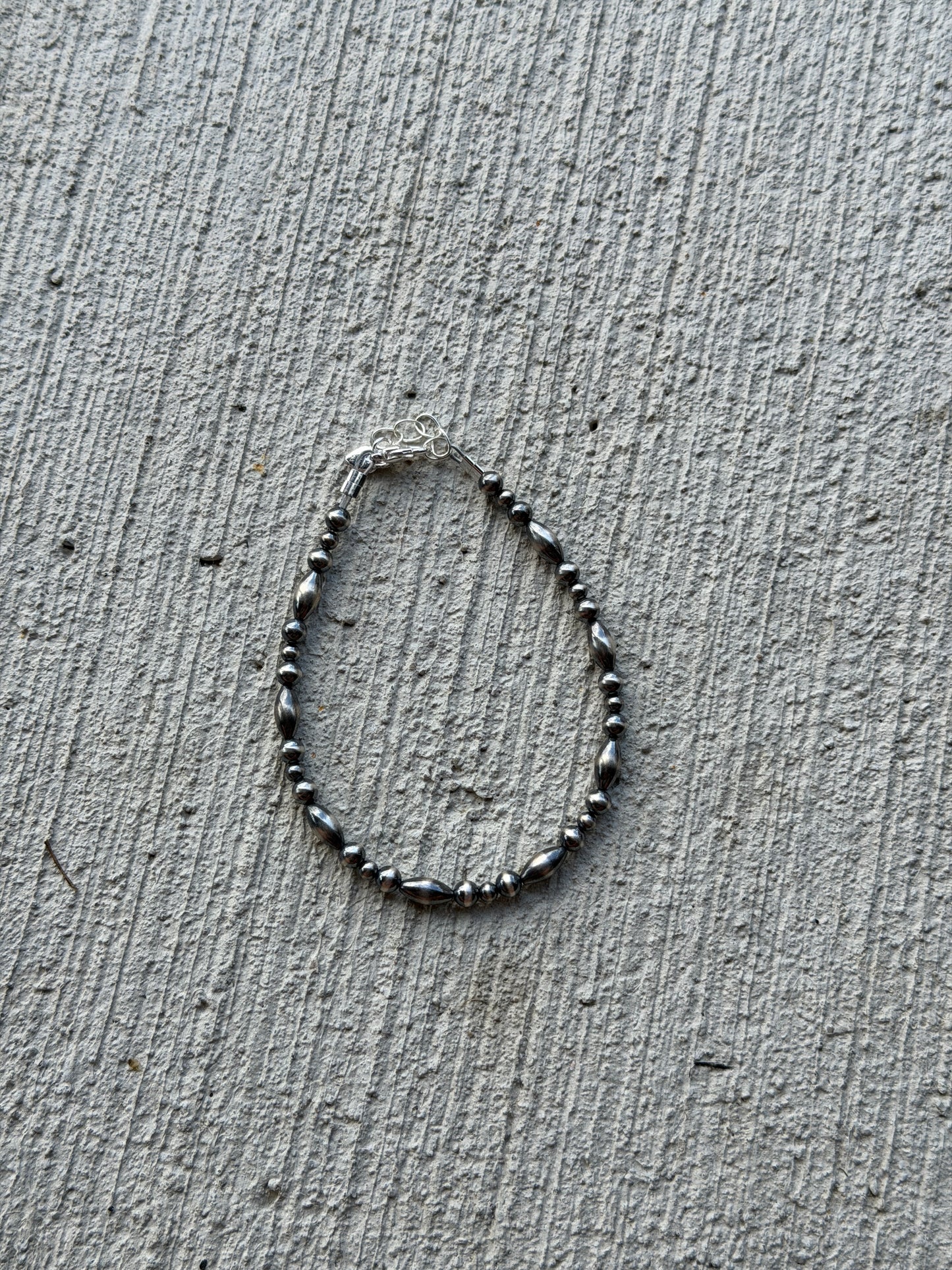 7-8" 3-4mm Pearl & Mini Torpedo