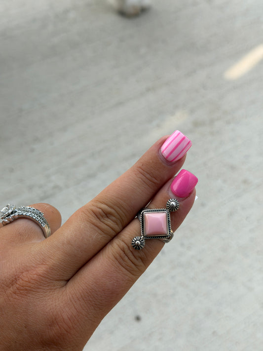 Sz 7 Pink Conch Ring