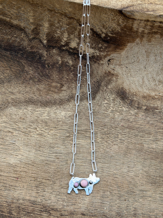 16" Pig & Pink Conch Necklace