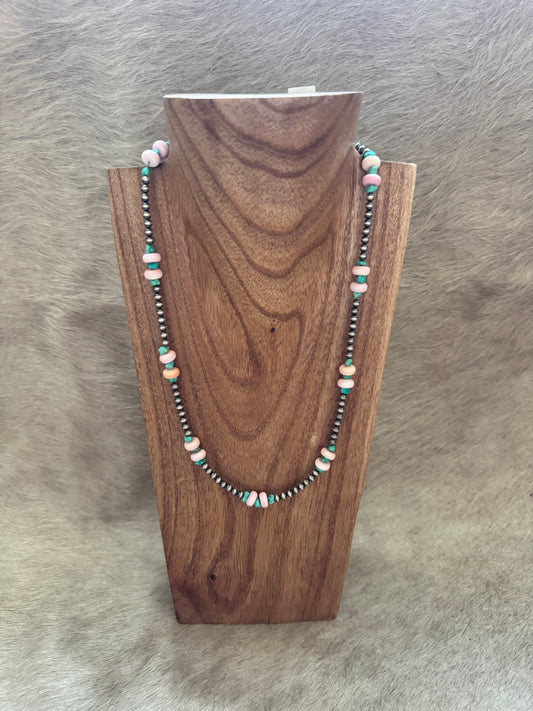 20" Pearl, Pink Conch & Emerald Valley