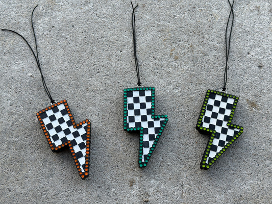 Checkered Bolt Freshie