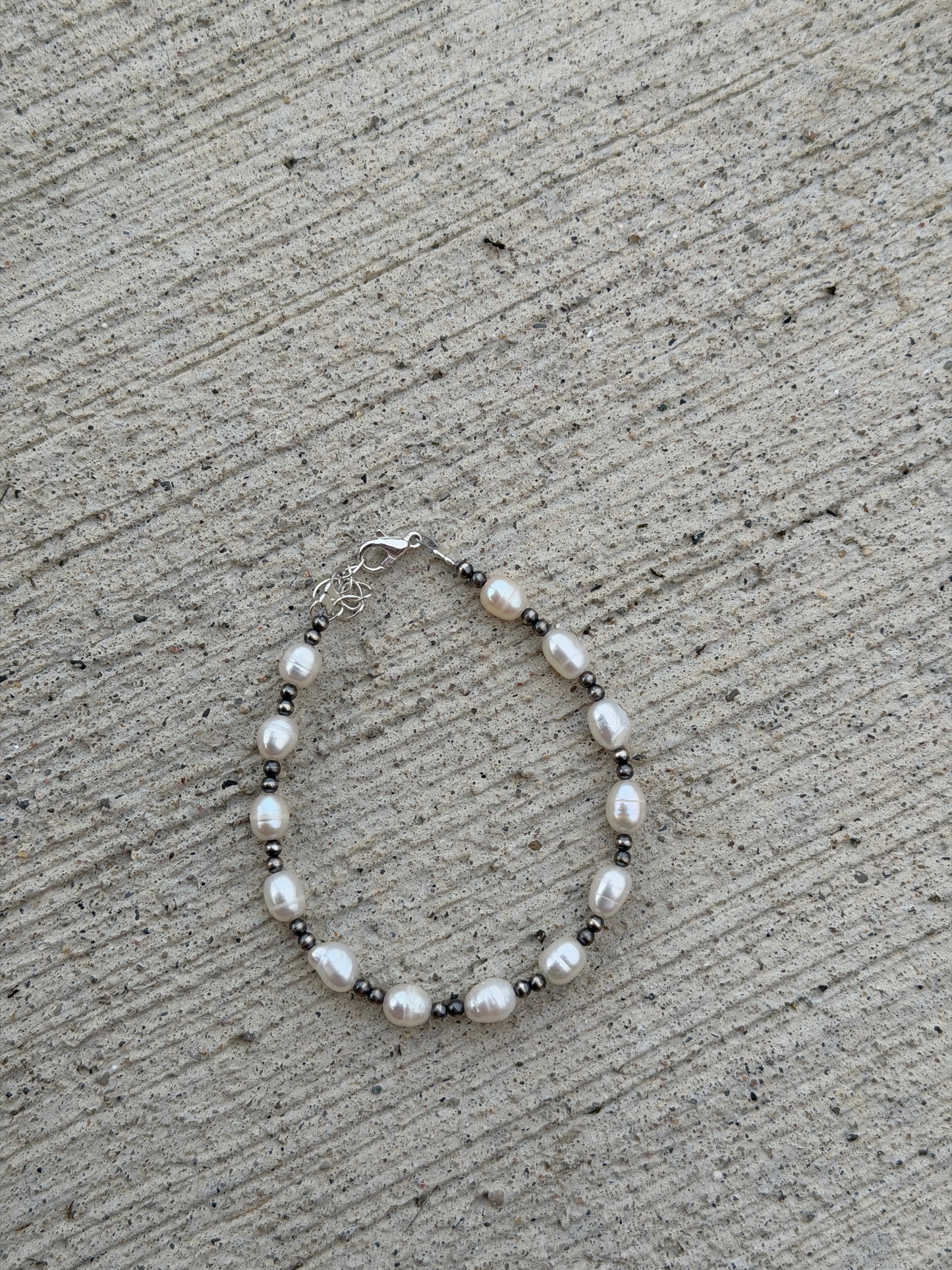 7-8" Freshwater Pearl