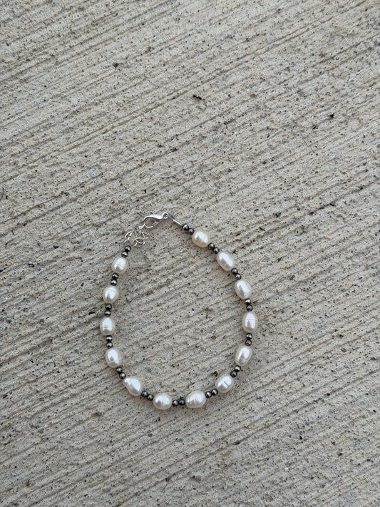 7-8" Freshwater Pearl
