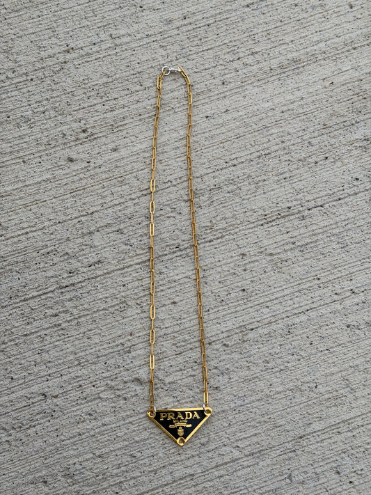 18" Black/Gold Designer Necklace