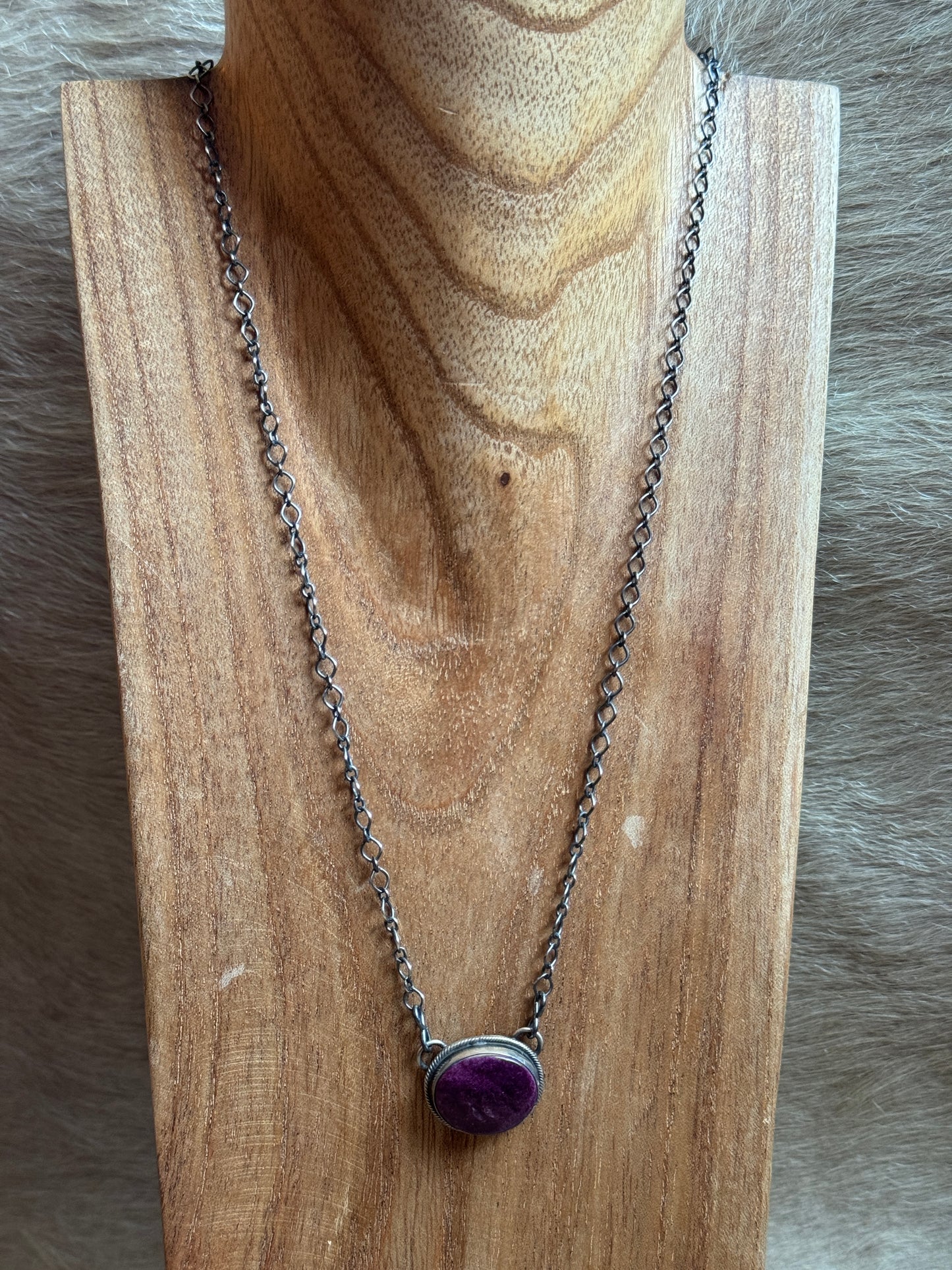 19" Purple Spiny Bar Necklace