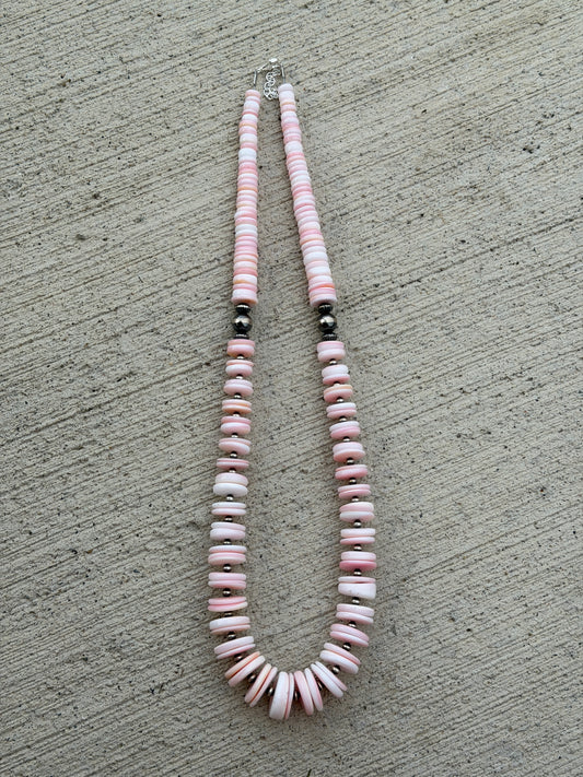 25.5-27" Graduated Pink Conch