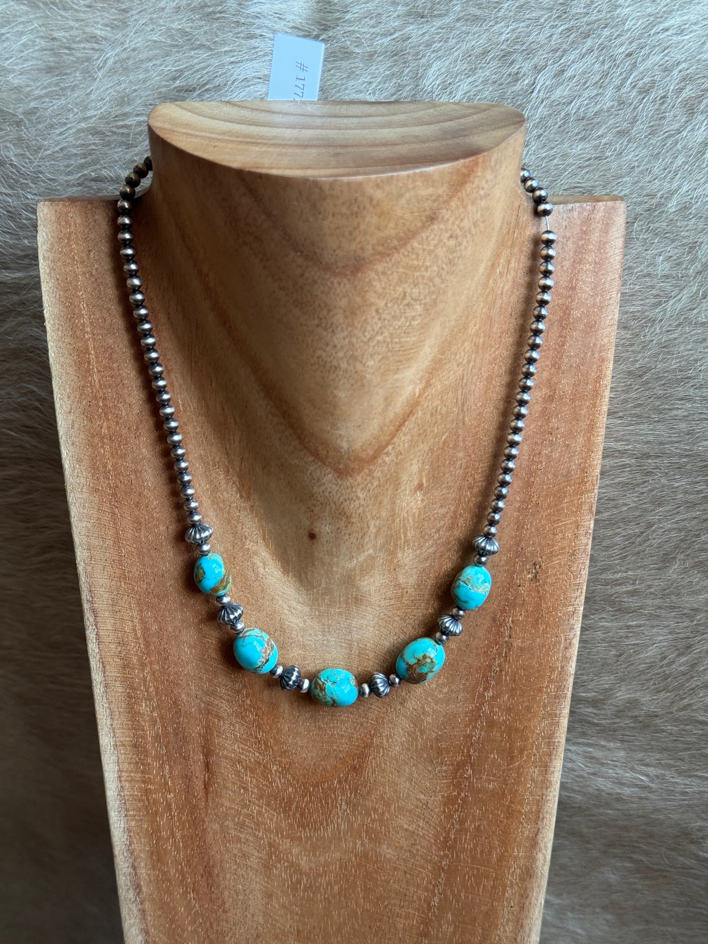 17.5-19" Kingman Turquoise