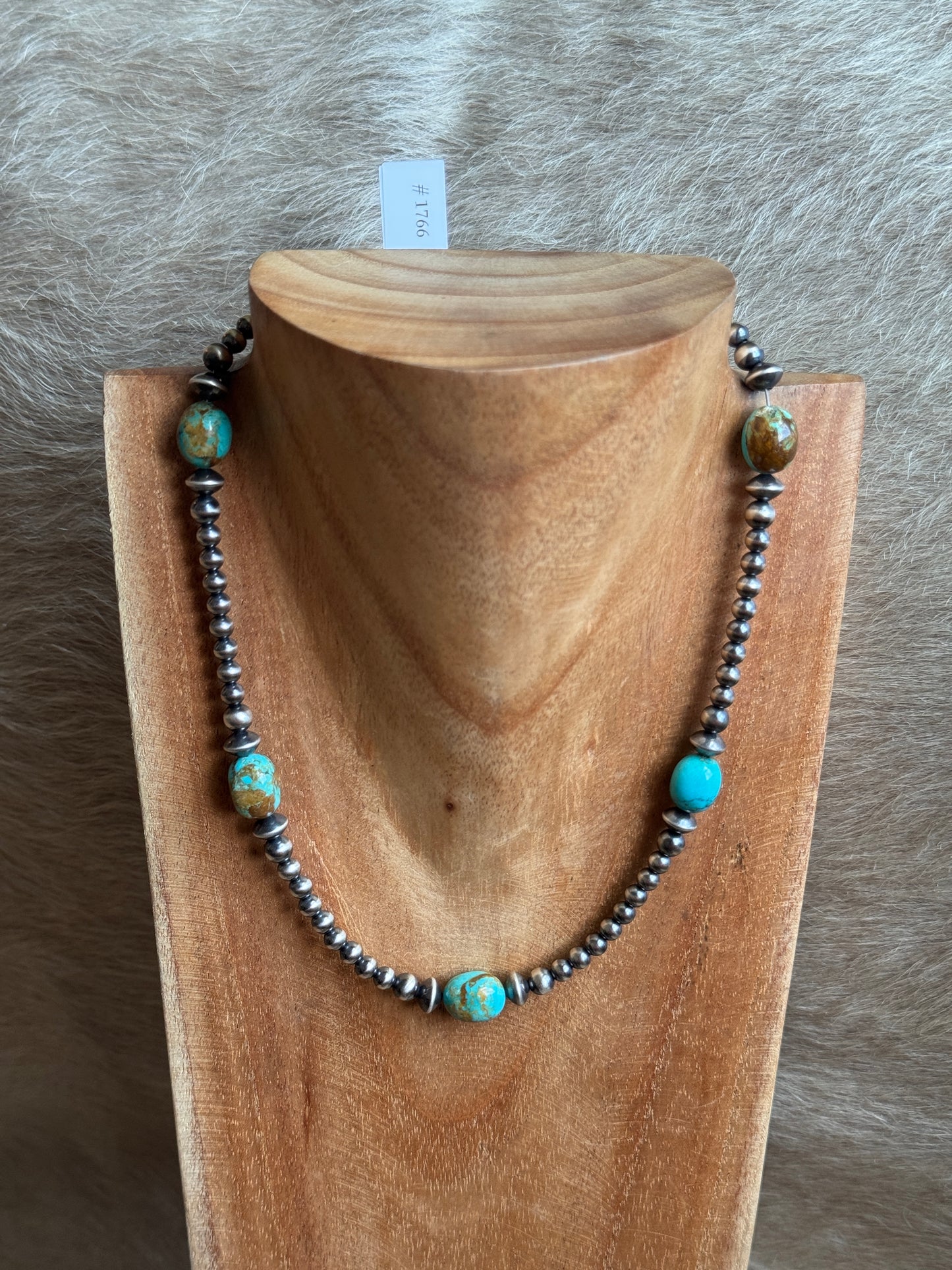 17.5-19" Kingman Turquoise