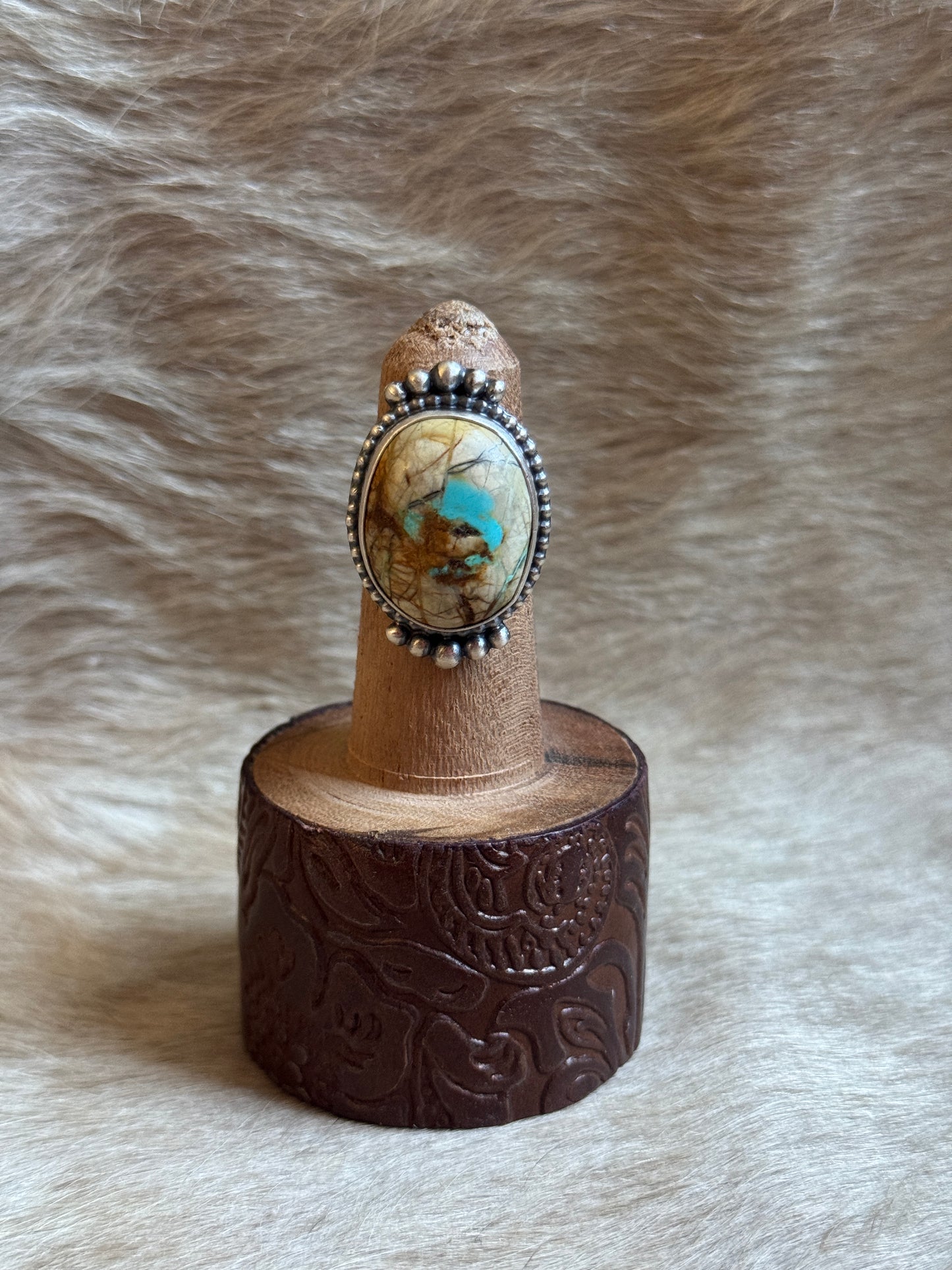 Sz 8 Ribbon Royston Ring