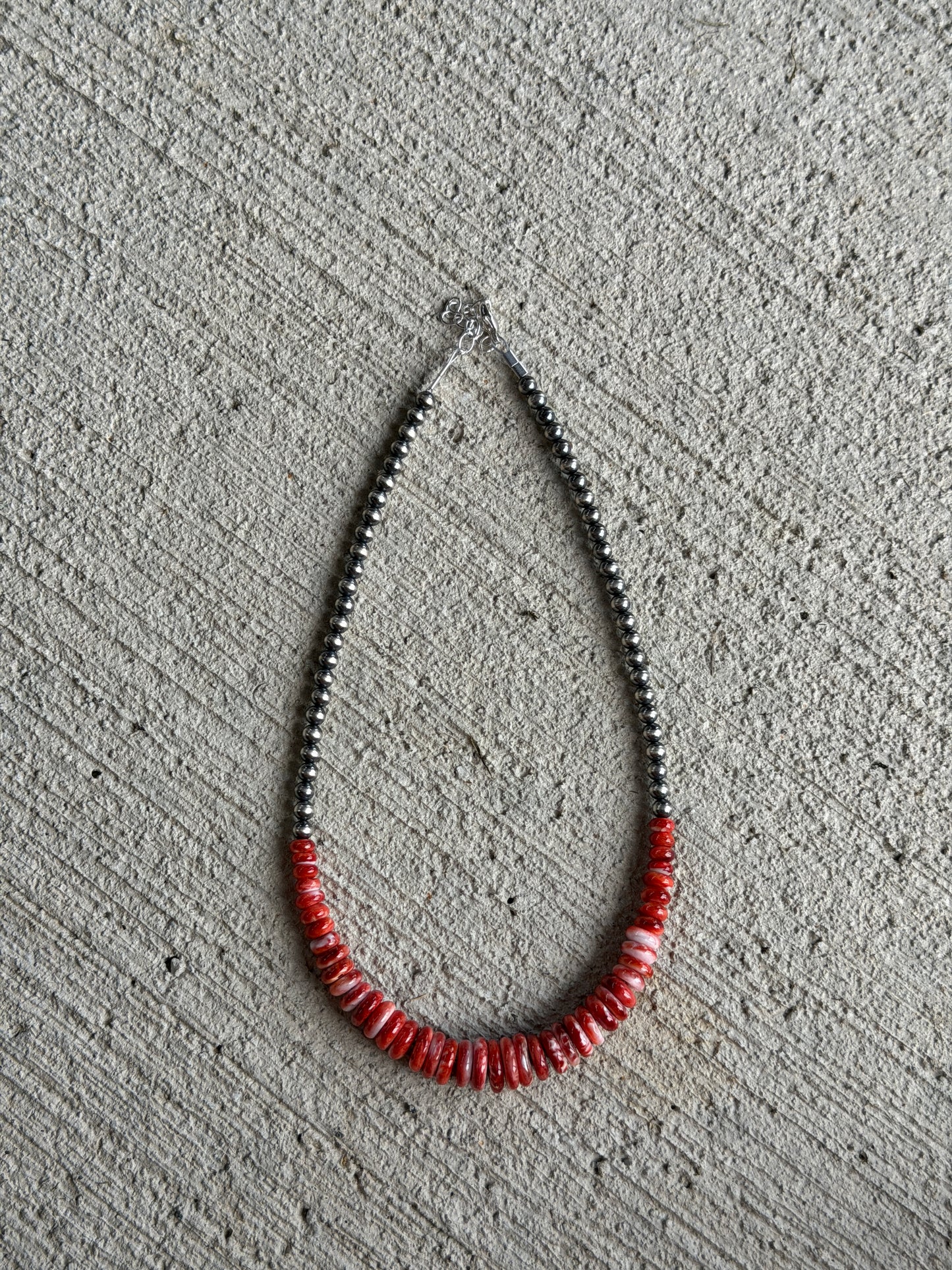 13.5-15" Pearl & Red Spiny