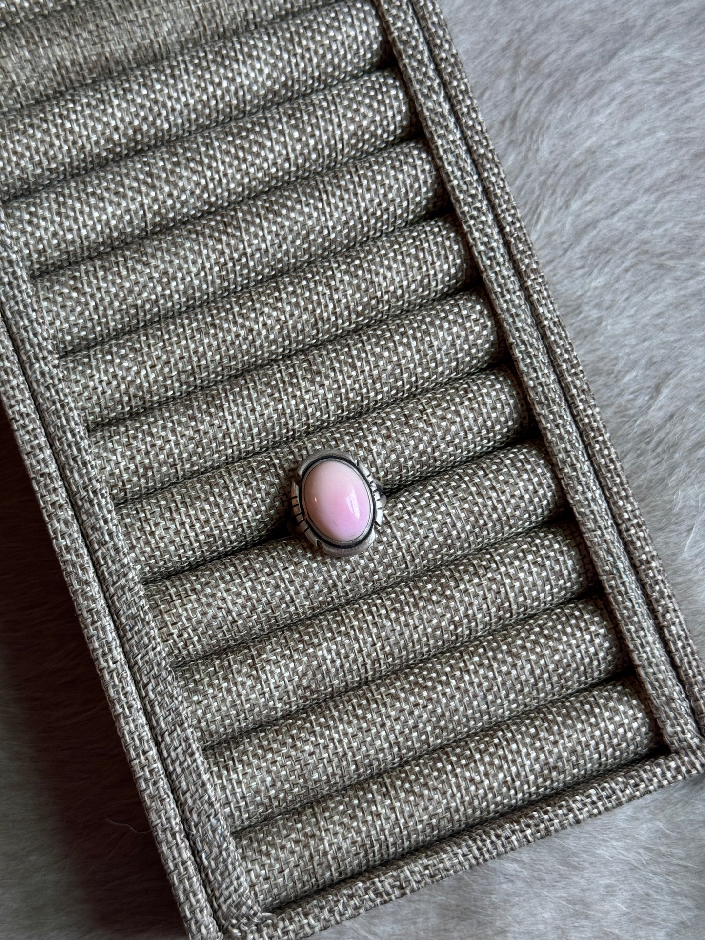 Sz 6 Pink Conch Ring