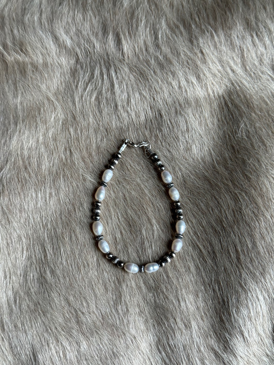 7.5-8" Freshwater Pearl