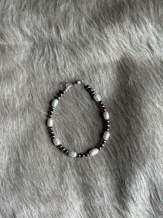 7.5-8" Freshwater Pearl