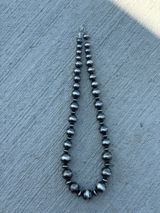 19-20.5" Sterling Pearl and Saucer necklace
