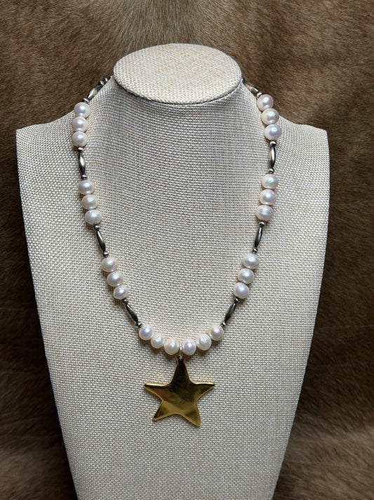 18.5-20" Freshwater Star Charm Necklace