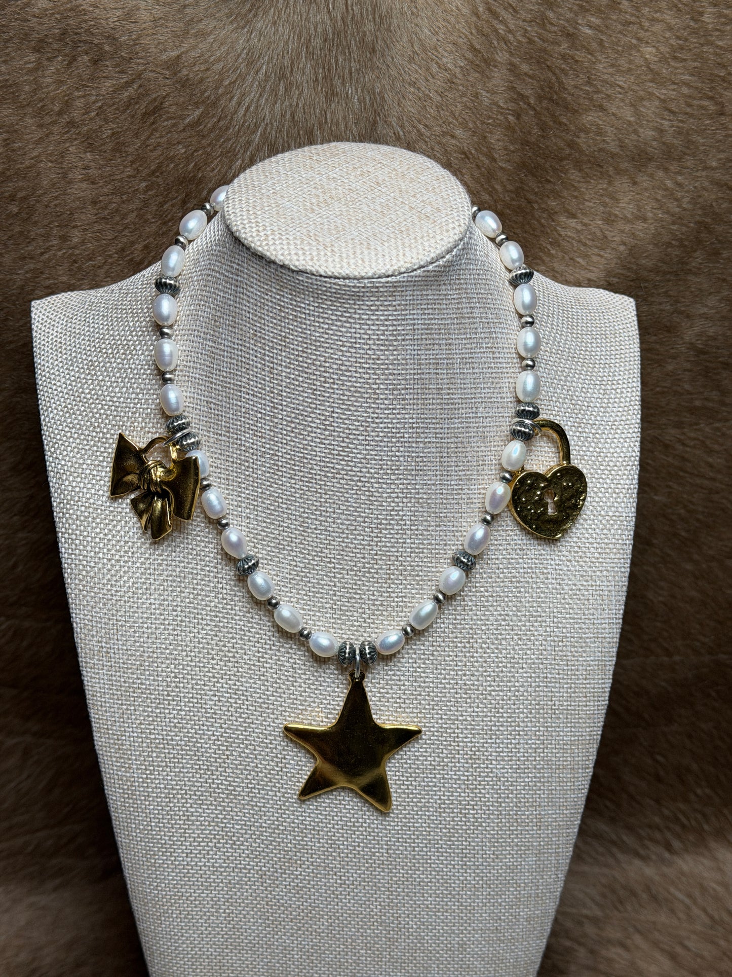 16-17.5" Freshwater Pearl & Triple Gold Plated Charm