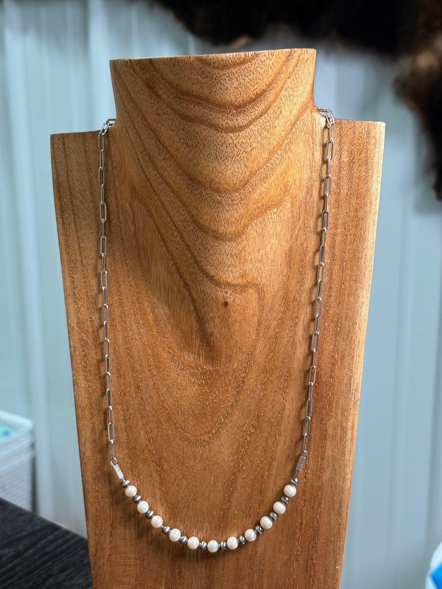 20" Freshwater Bar Necklace