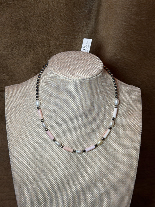 15-16.5" Pink Conch & Freshwater