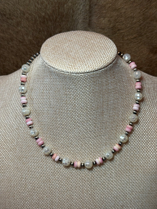 15-16.5" Mother of Pearl & Pink Conch