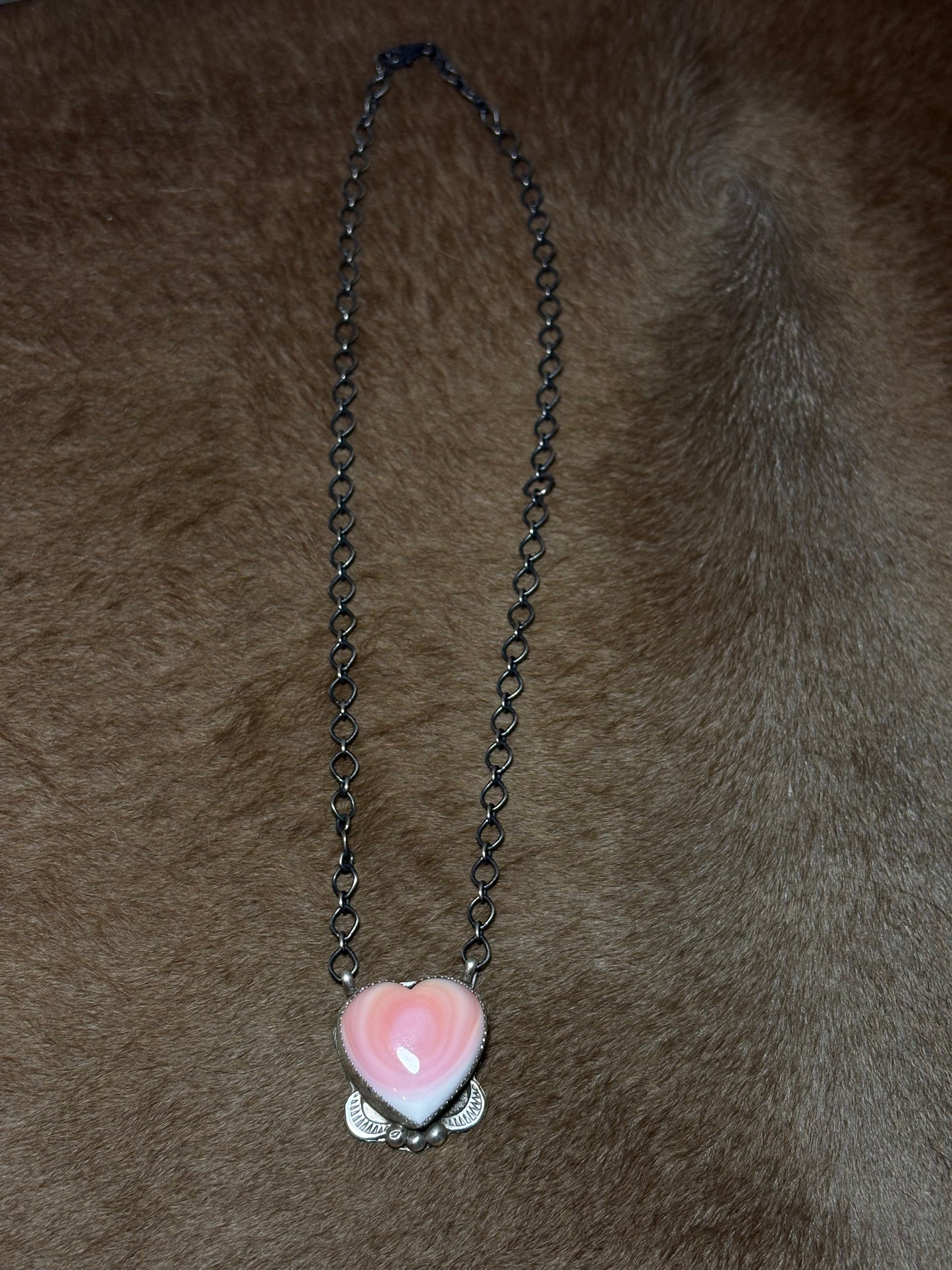 19” Pink Conch Heart Necklace